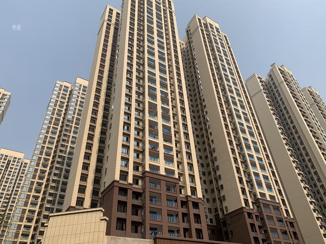 长房明宸府 城市绿肺与繁华商圈共生的生态住宅范本